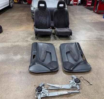 Em interior pieces.