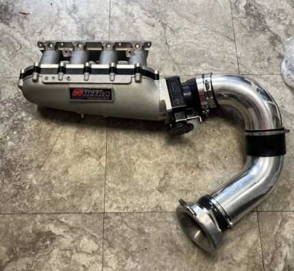 Skunk2 ultra race k series manifold with a spacer