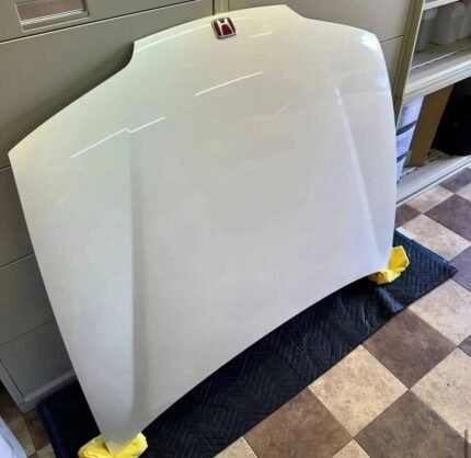 OEM DC2 Type R hood with an OEM