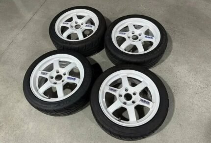 Volk TE37 OG 16x7 +42 5x114.3 lug pattern