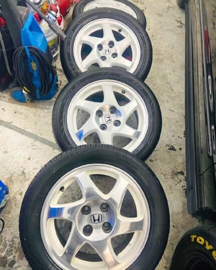 15" GSR blades in great condition. 4x100. About 75% TL on all 4.