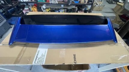 96-00 EK9 GENUINE CTR WING. No cracks, all clips in tact